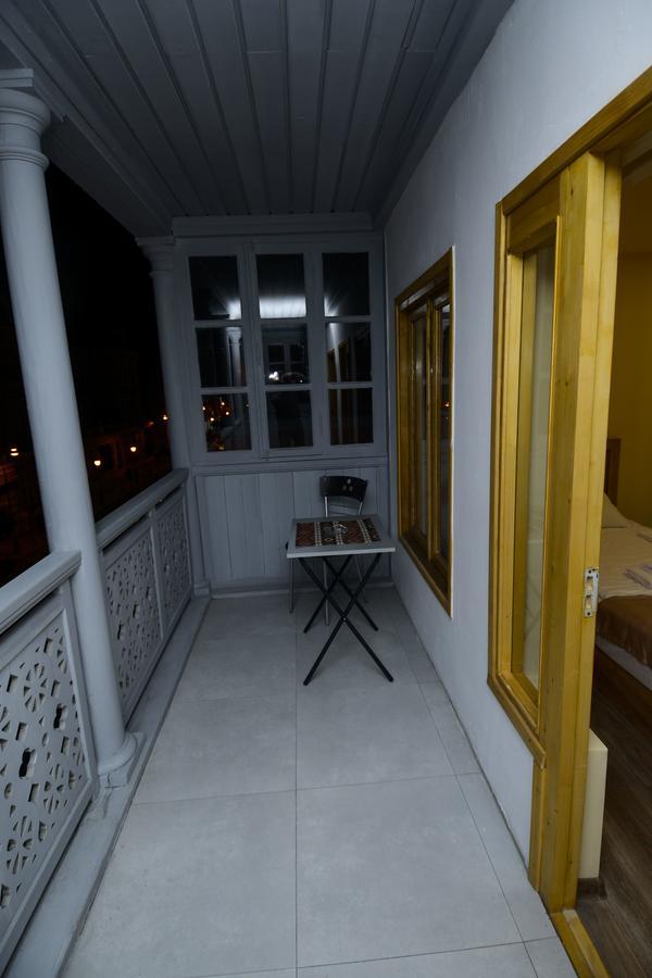 Hotel Old Street Тбилиси Екстериор снимка