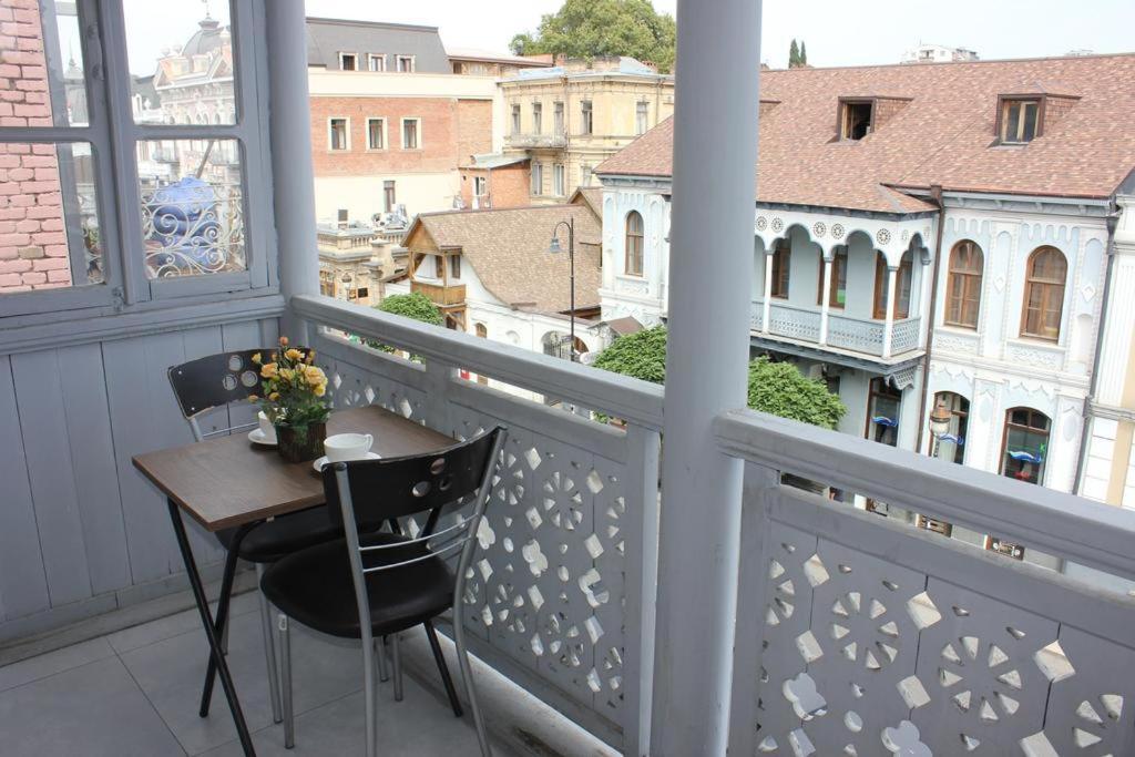 Hotel Old Street Тбилиси Екстериор снимка